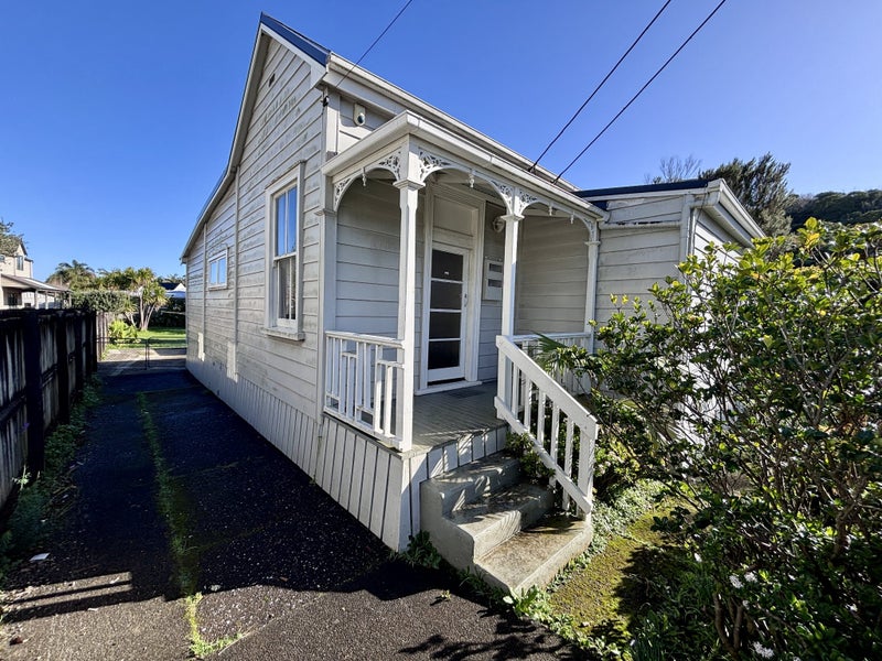 52 Kingsland Avenue, Kingsland, Auckland City, Auckland - Carousel 2