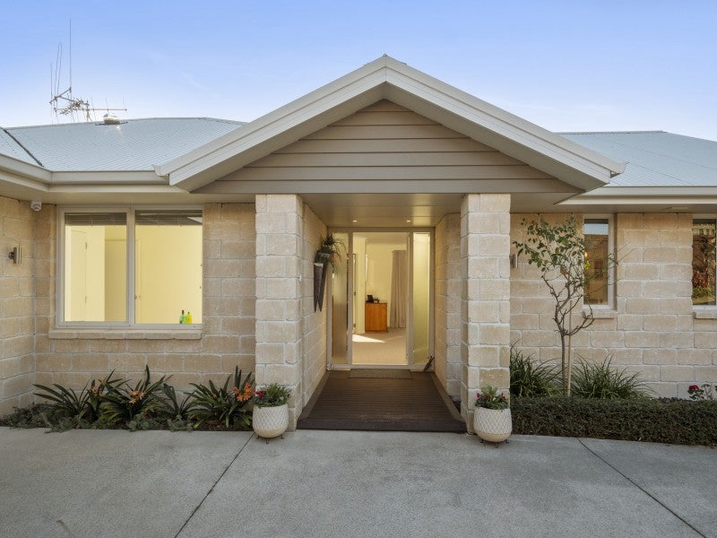 Property Valuation for 20 Falcon Drive, Bay, Tauranga Trade