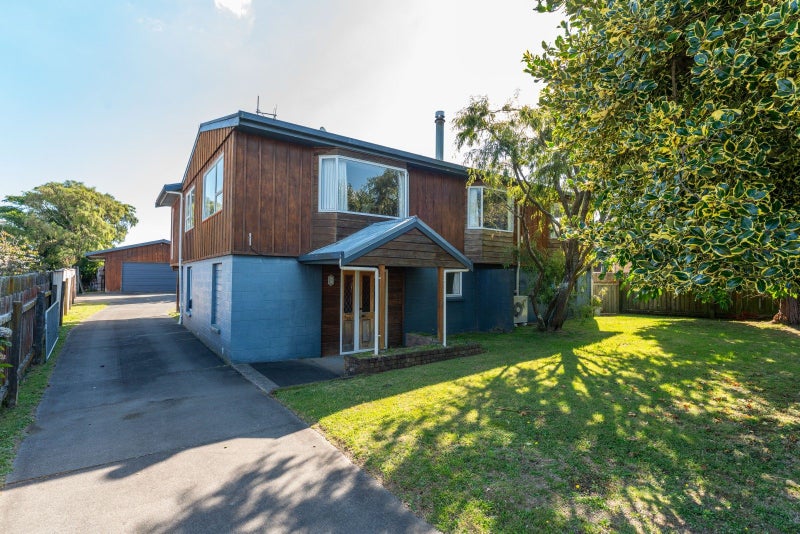 61 Hinekura Avenue, Taupo - Carousel 1