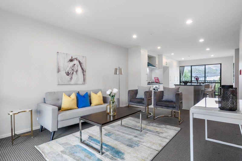 25/5 Perekia Street, Albany, Auckland - Carousel 1
