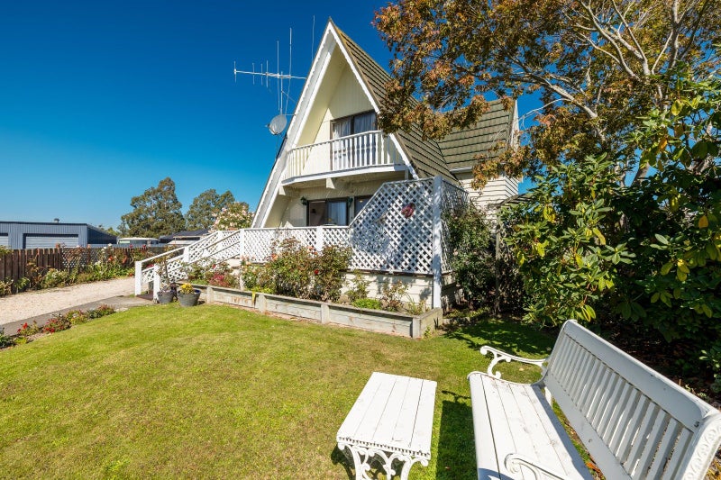 14 Pitman Place, Waimate, Waimate, Canterbury - Carousel 1