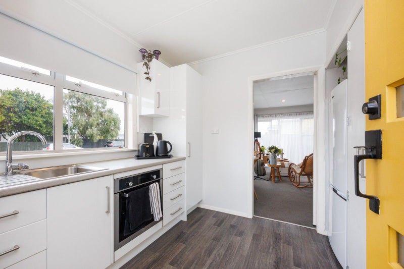 11 Pascal Street, Palmerston North, Palmerston North - Carousel 2