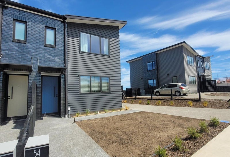 54 Oakum Road, Whitby, Porirua - Carousel 1