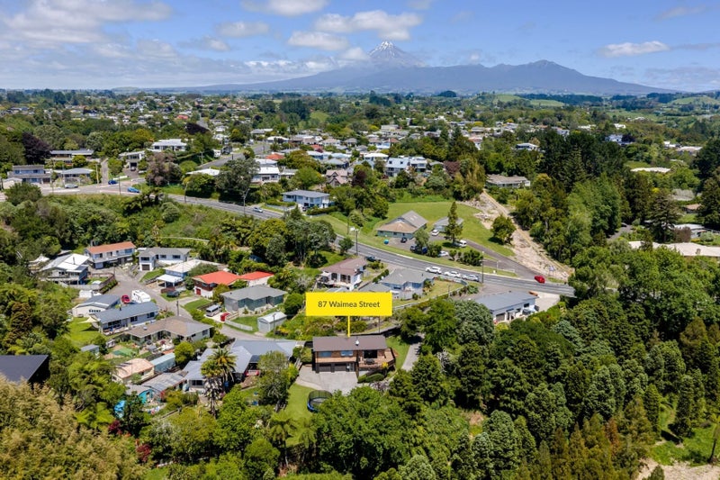 87 Waimea Street, Frankleigh Park, New Plymouth - Carousel 1
