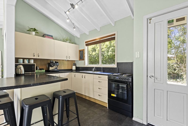 1 Futter Street, Foxton, Foxton - Carousel 2