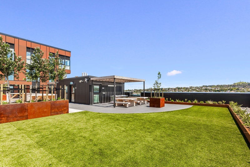 1009/20 Park Avenue, Ellerslie, Auckland - Carousel 1