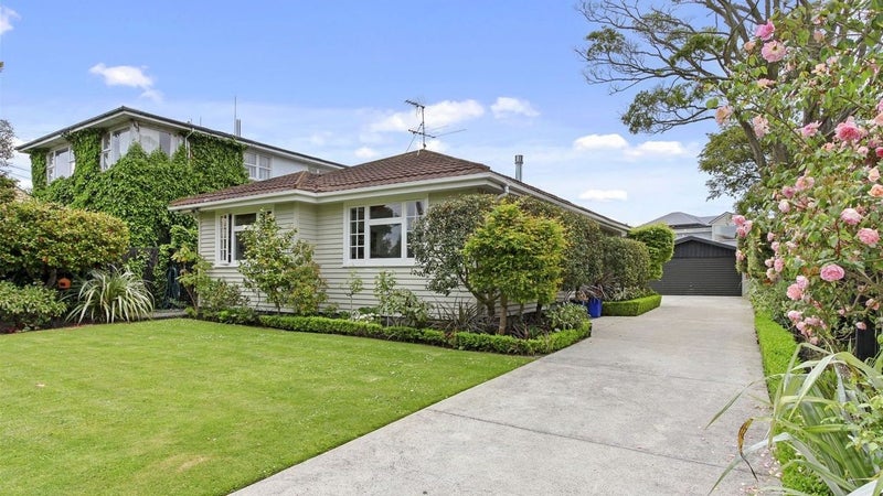 37 Hawthorne Street, Strowan, Christchurch - Carousel 1