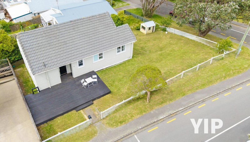 22 Elliott Street, Johnsonville, Wellington - Carousel 1