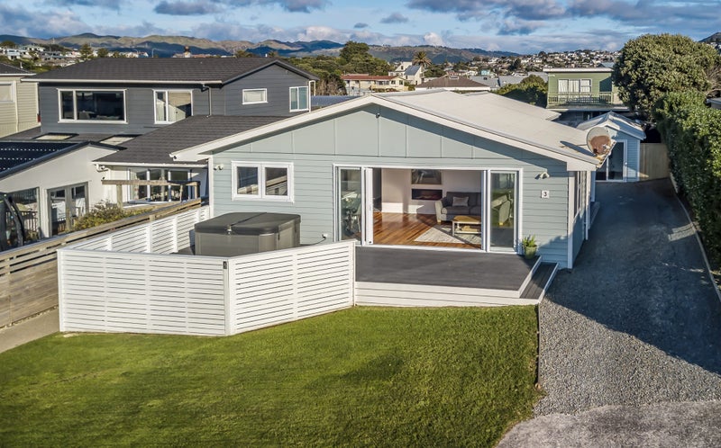 3 Terrace Road, Titahi Bay, Porirua - Carousel 2