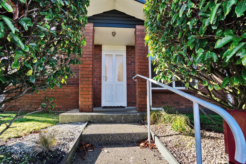 1 Derwent Street, Glengarry, Invercargill - Carousel 2