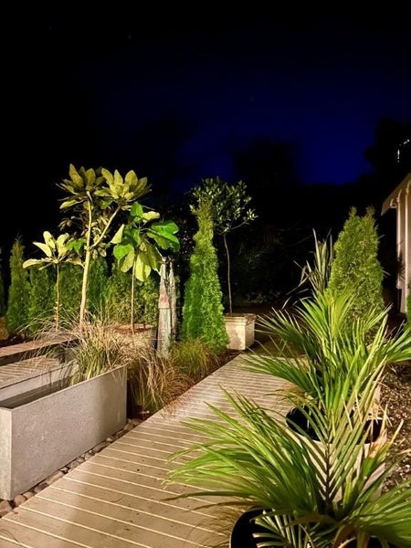 15 Whiorau Grove, Lowry Bay, Lower Hutt - Carousel 17