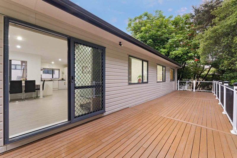 55A Simpson Road, Ranui, Auckland - Carousel 1