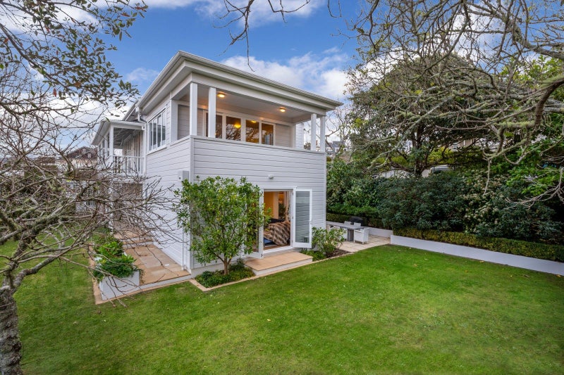 73 Hinemoa Street, Birkenhead, North Shore City, Auckland - Carousel 32