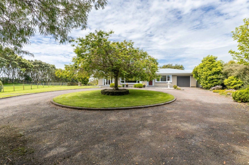 737 Frankley Road, Hurworth - Carousel 1