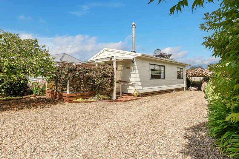 28 Johnston Street, Waihi, Waihi - Carousel 1