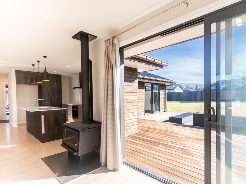 6 Glenfield Avenue, Twizel - Carousel 2