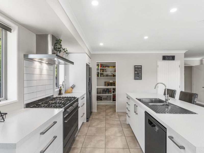 86 Iris Taylor Avenue, West Melton, West Melton - Carousel 2