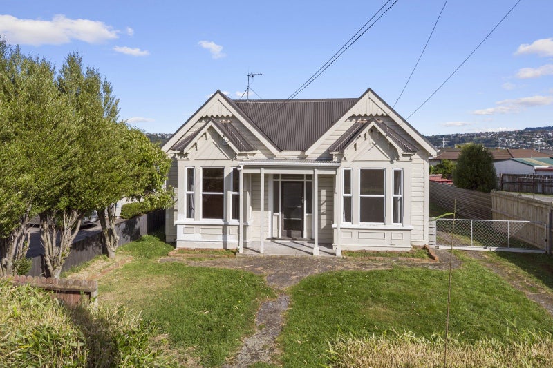 34 Queens Drive, Saint Kilda, Dunedin - Carousel 1