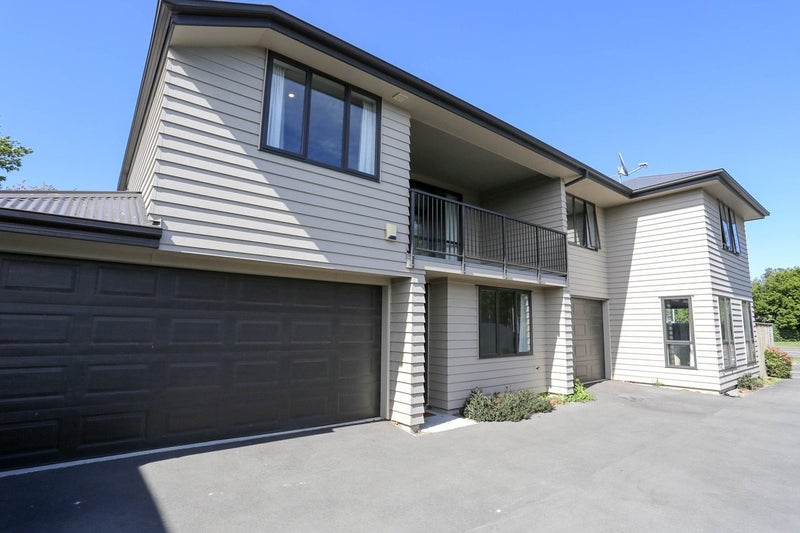 2/422 Barbadoes Street, Edgeware, Christchurch - Carousel 1