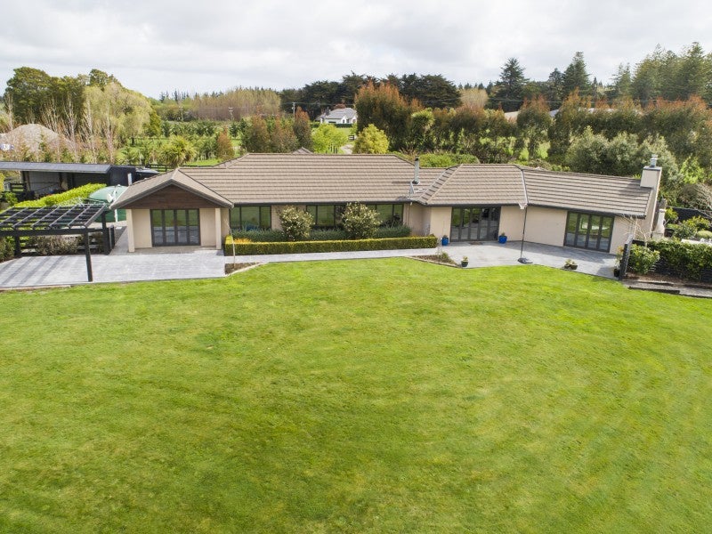 317A Mount Biggs Road, Halcombe - Carousel 1