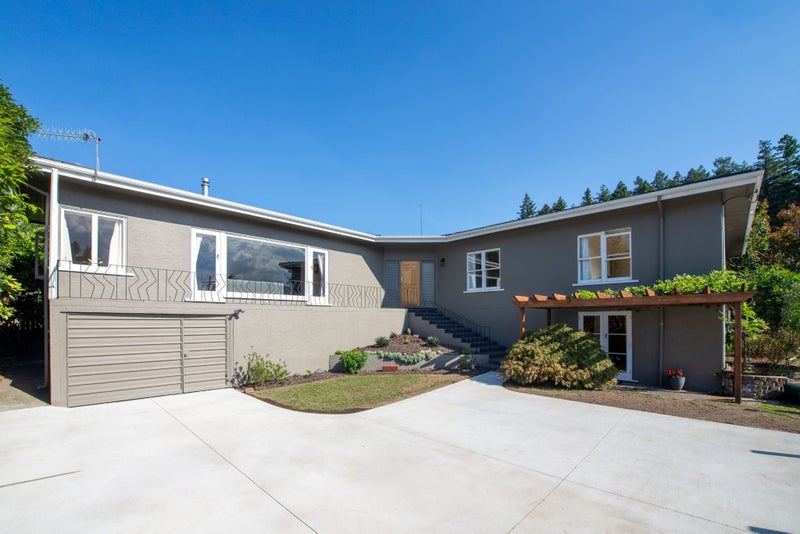 7 Lynmore Avenue, Lynmore, Rotorua - Carousel 1