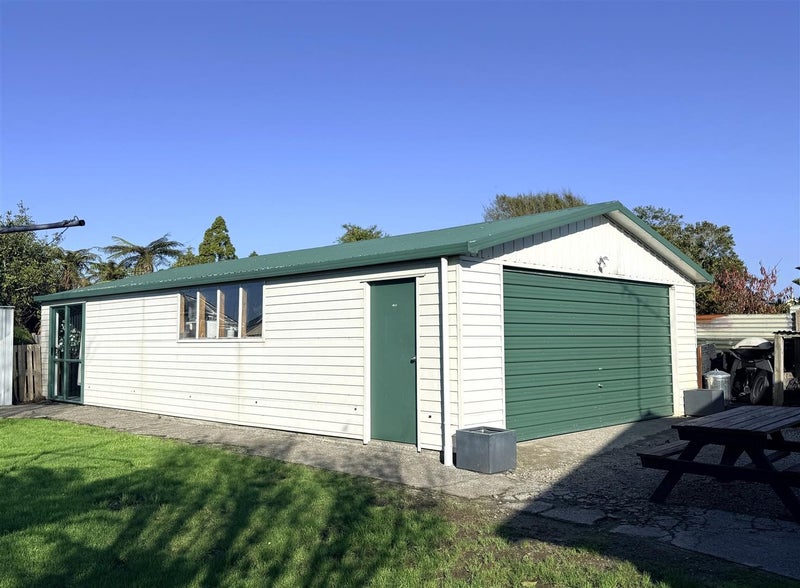 82 Bealey Street, Hokitika - Carousel 2