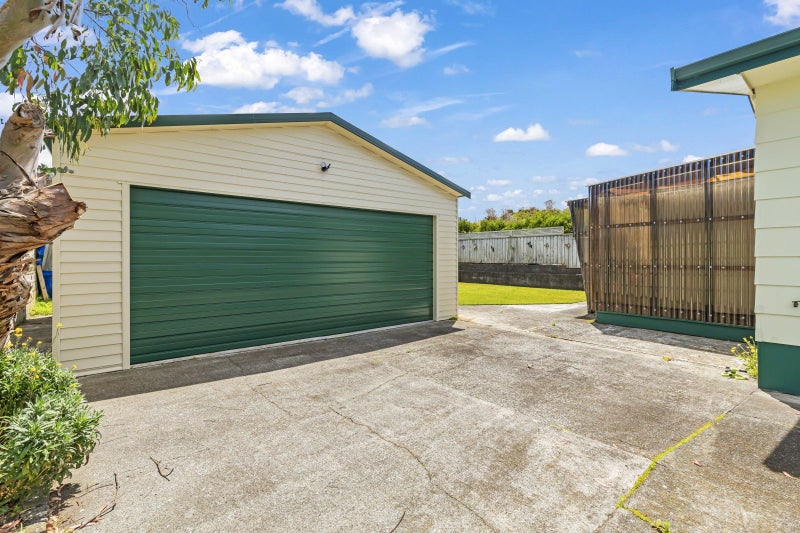 33 Karewa Street, Castlecliff, Whanganui - Carousel 2