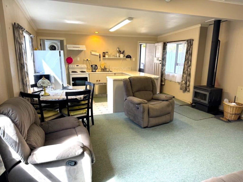 15 Scarp Street, Karitane, Waikouaiti - Carousel 1