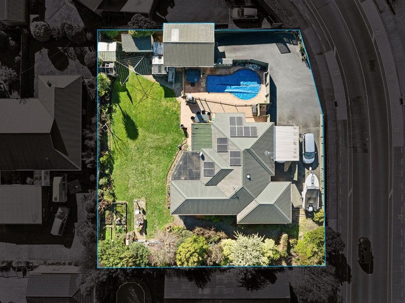 50 Wensley Road, Richmond - Carousel 16