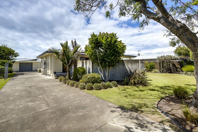 52 King Street, Taradale, Napier - Carousel 1