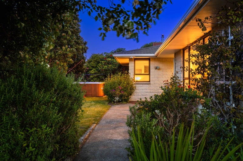 60 Makora Road, Otaihanga, Paraparaumu - Carousel 2