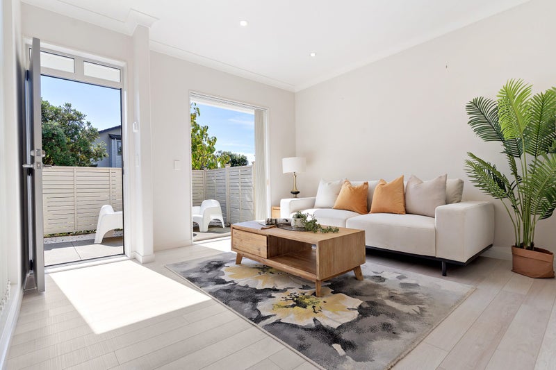 38B Tauoma Crescent, Stonefields, Auckland - Carousel 2