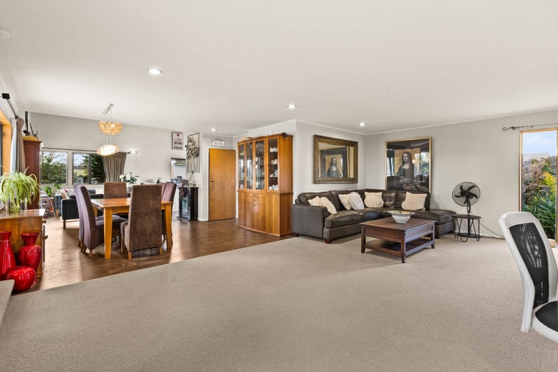 16 Cormack Place, Greenmeadows, Napier - Carousel 2