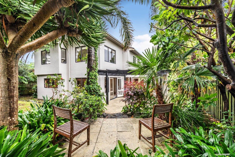 2/24 Fenwick Avenue, Milford, Auckland - Carousel 1