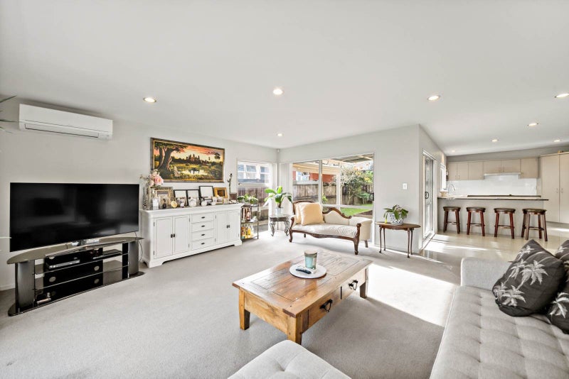 2A Afton Place, Ranui, Auckland - Carousel 2