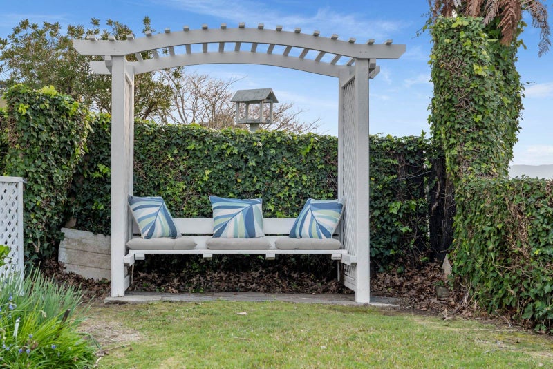 16 Walnut Grove, Omokoroa - Carousel 2