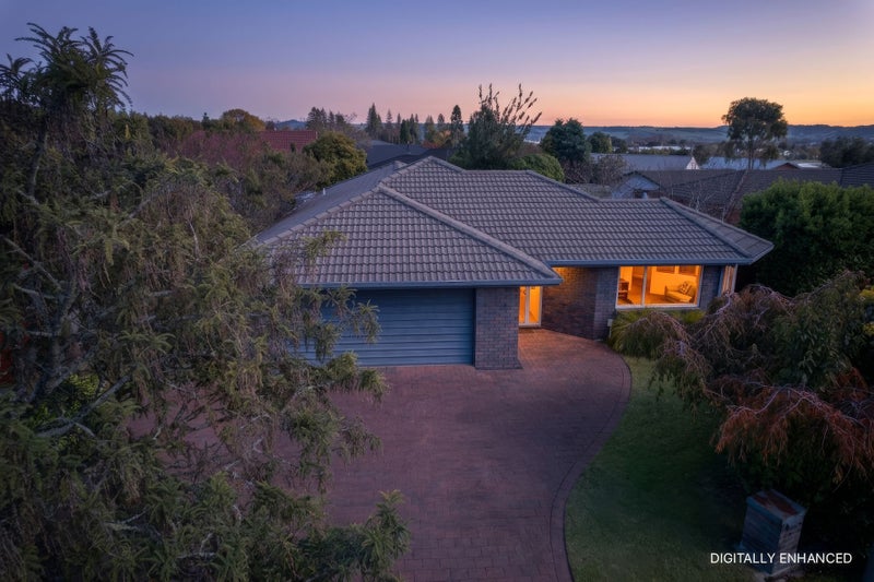 27 Basley Road, Owhata, Rotorua - Carousel 1