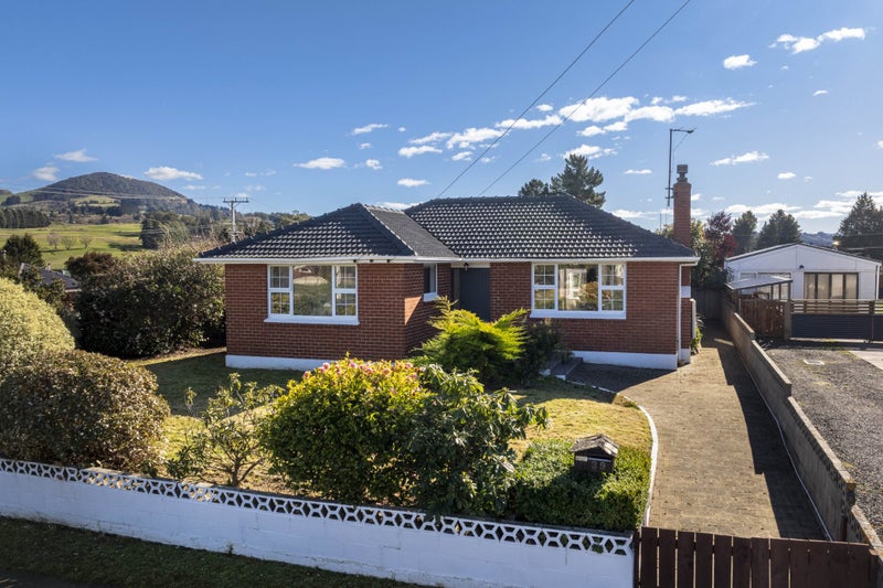 39 Delta Drive, Waldronville, Dunedin - Carousel 1