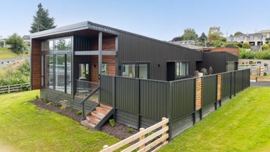 20 Coach Road, Fairfield, Dunedin - Carousel 1