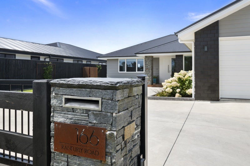 0 , Feilding - Carousel 2