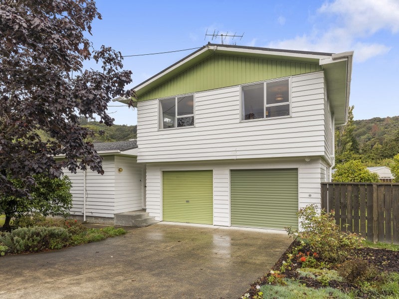 5 George Street, Stokes Valley, Lower Hutt - Carousel 2