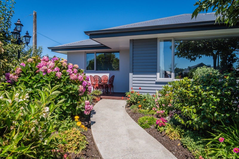 14 Richard Pearse Drive, Temuka - Carousel 1