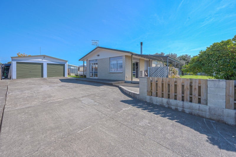30 Sutton Avenue, Clive, Clive - Carousel 1