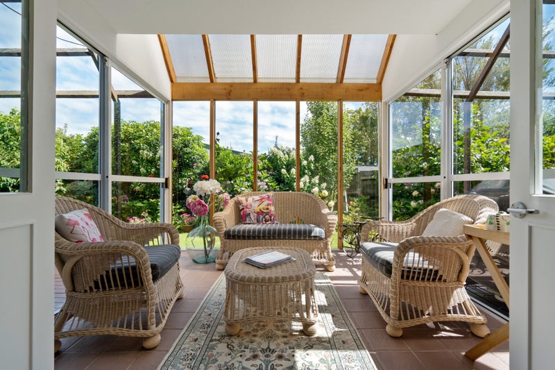 3/143 Memorial Avenue, Burnside, Christchurch - Carousel 1