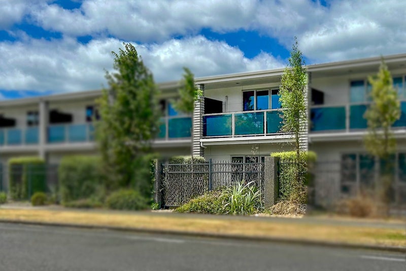2D Lytton Street, Victoria, Rotorua - Carousel 1