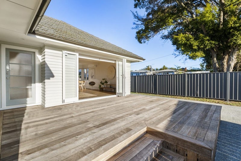 87A Archibald Road, Kelston, Auckland - Carousel 2