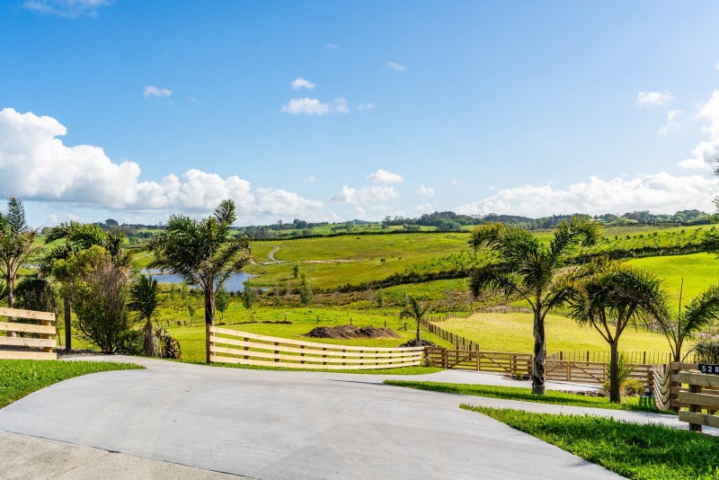 20B Valley View Lane, Hakaru, Kaiwaka - Carousel 2