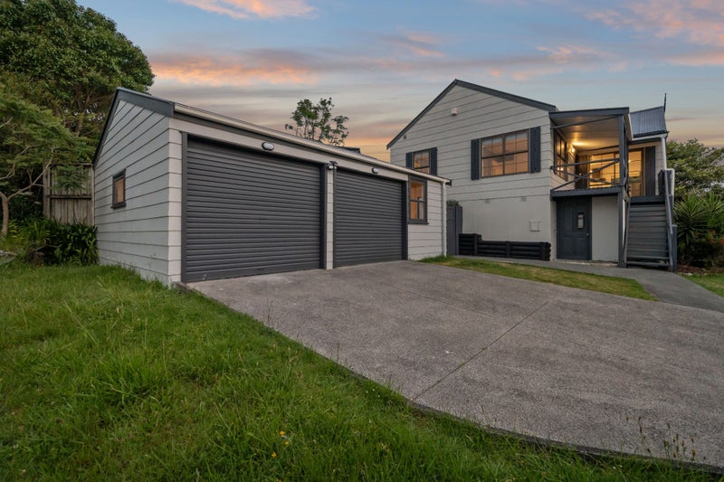 17 Palmetto Place, Goodwood Heights, Manukau City, Auckland - Carousel 2