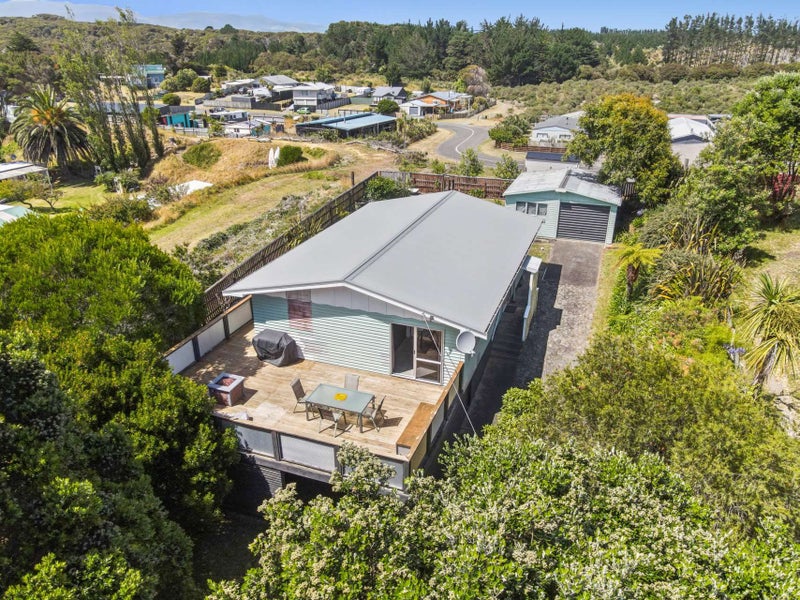 847 Hokio Beach Road, Hokio Beach, Levin - Carousel 2