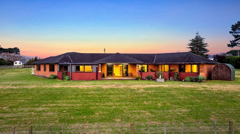 34 TAURANGARURU RD, Waiuku, Waiuku - Carousel 2